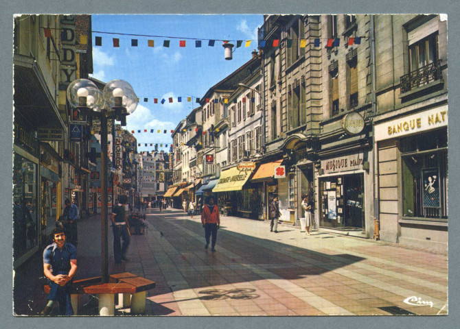 La rue piétonne