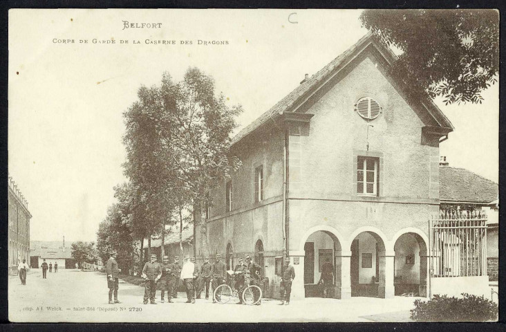 Corps de garde de la caserne des Dragons