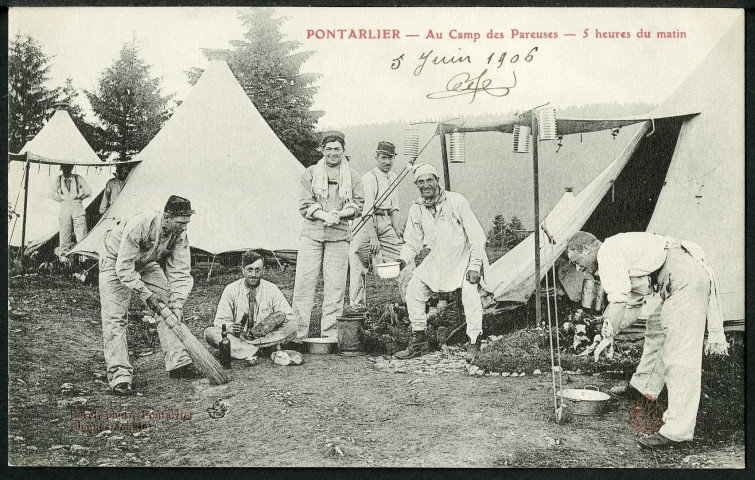 Au camp des Pareuses, 5 heures du matin