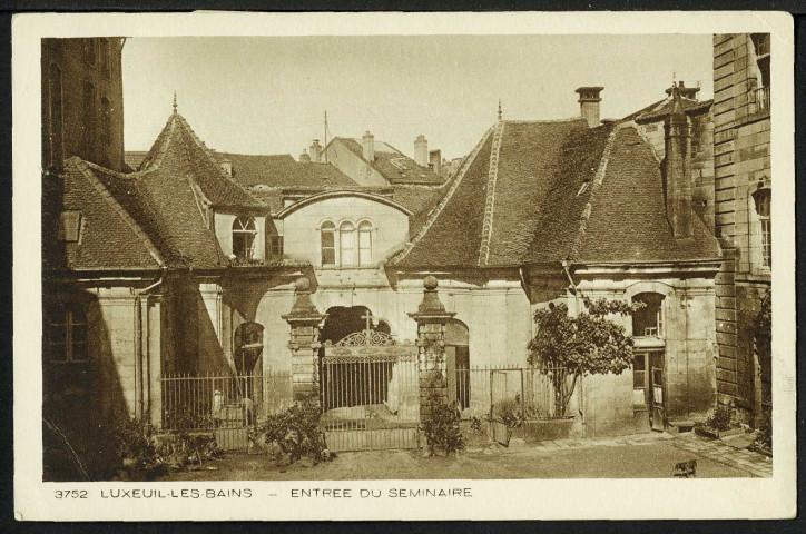 Entrée du séminaire