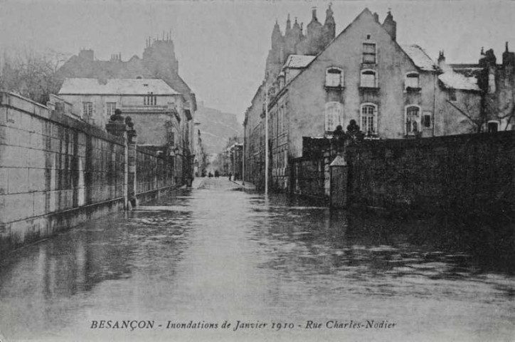 Rue Charles Nodier, inondations 1910
