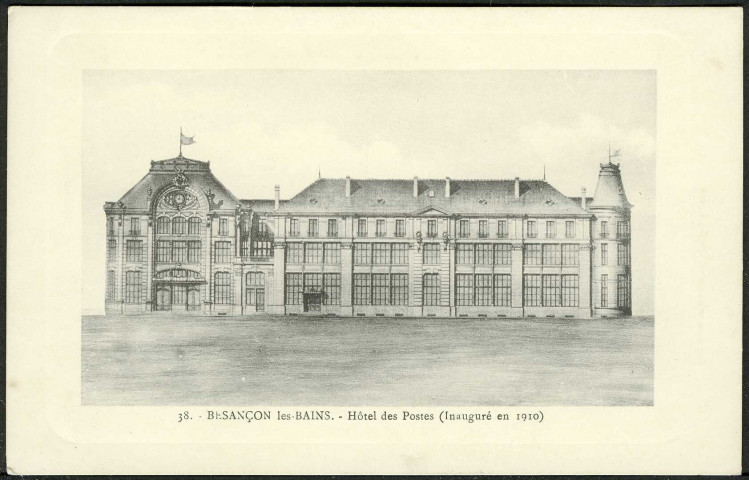 Vue de l'hôtel des postes