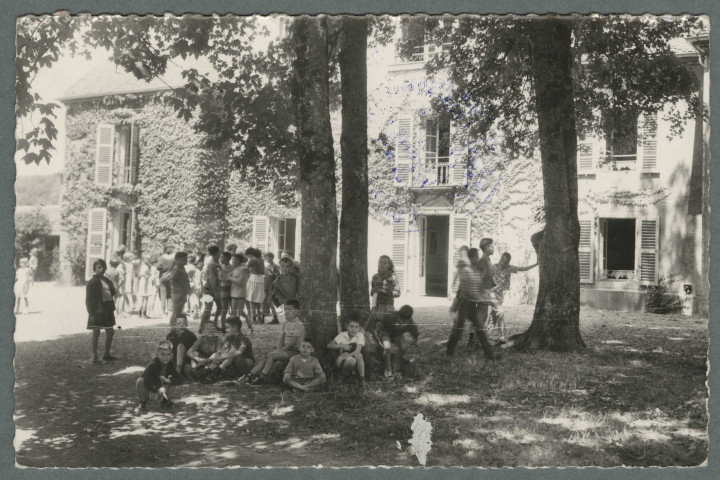 Colonie de vacances "Le nid"