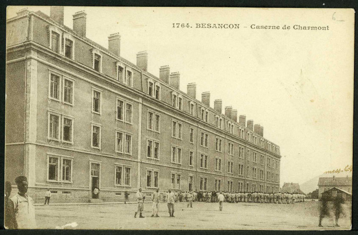 Les casernes de Charmont