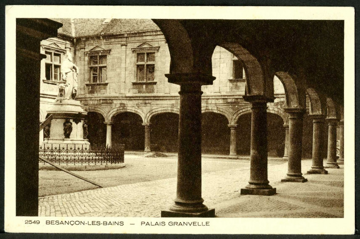 Les arcades du palais Granvelle