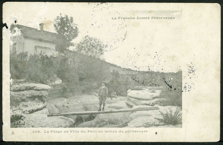 Le péage de Ville-du-Pont en temps de sécheresse