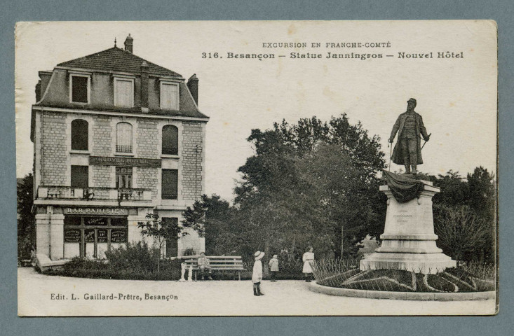 Statue Janningros. Nouvel hôtel