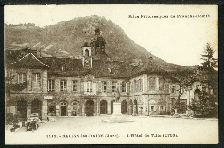 L'Hôtel de Ville