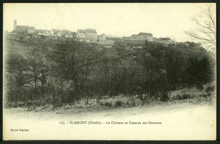 Le château et caserne des douanes