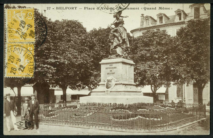 La place d'Armes et la statue "Quand-Même"