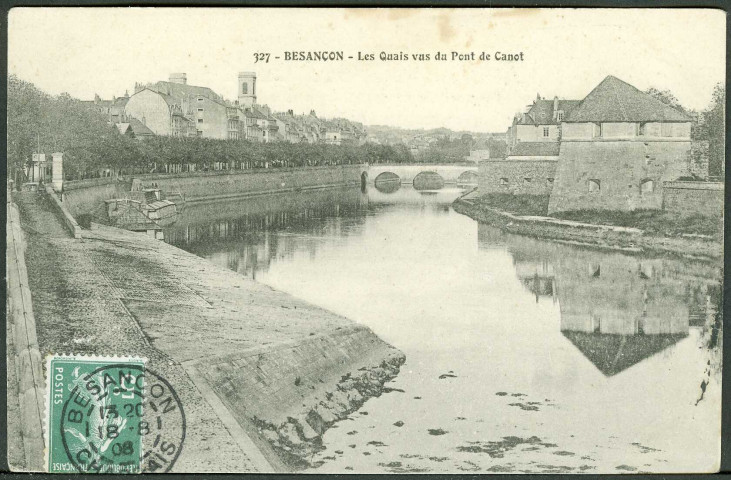 Les quais vus du pont de Canot