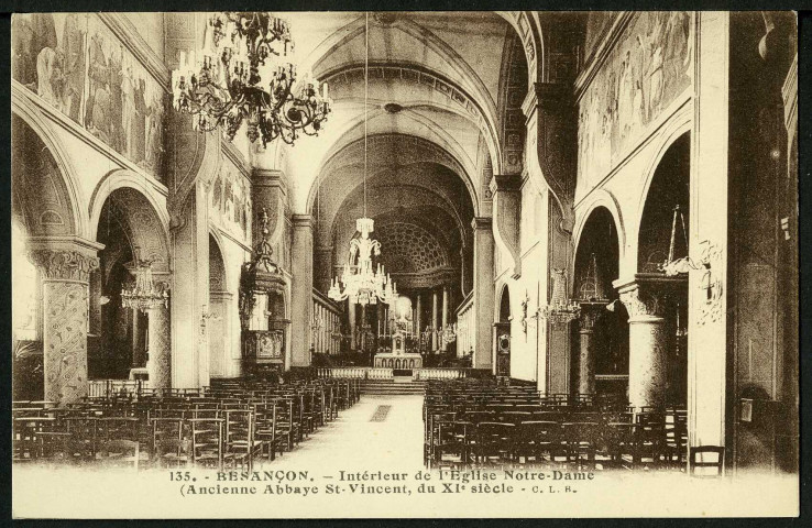 Intérieur de l'église Notre-Dame