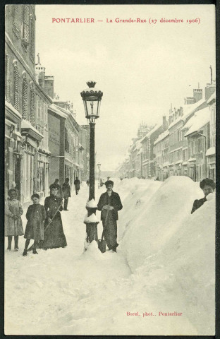 La Grande Rue sous la neige