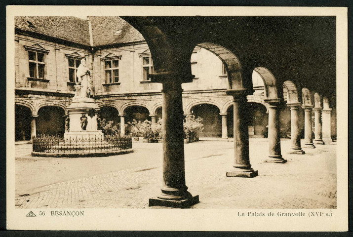 Vue de la statue du cardinal Granvelle