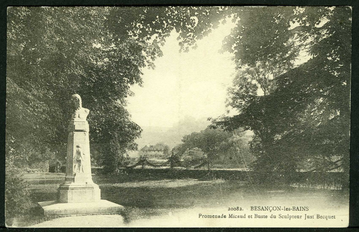 Vue de la statue Just Becquet