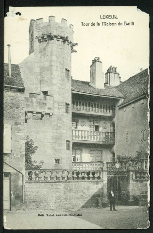 Tour de la maison du bailli