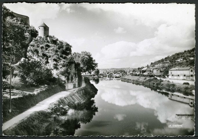 La porte Taillée et le Doubs