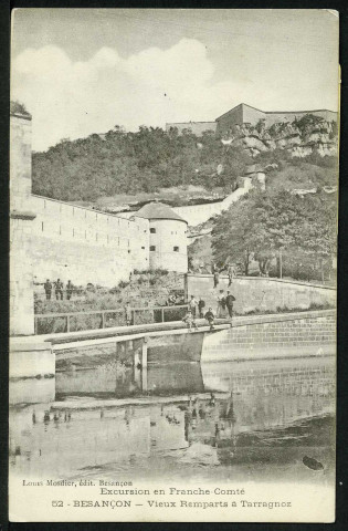 Les remparts à Tarragnoz