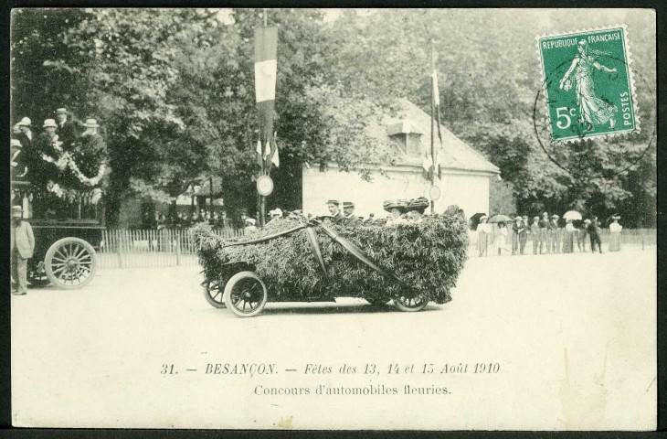 Concours d'automobiles fleuries