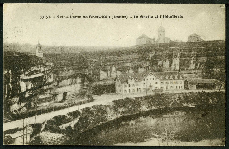 La grotte et l'hôtellerie