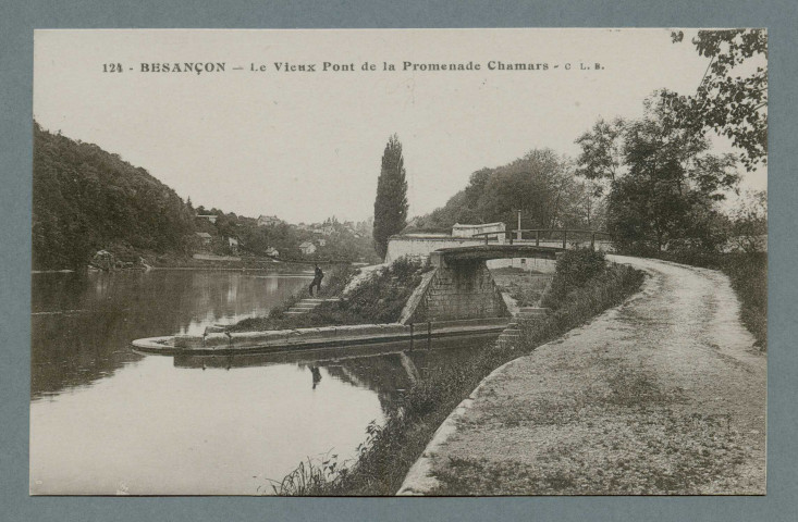 Le vieux pont de la promenade Chamars