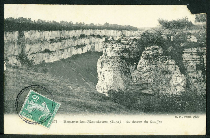 Les rochers au dessus du gouffre