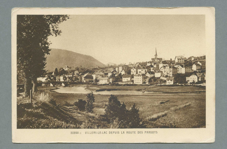 Villers-le-Lac depuis la route des Pargots