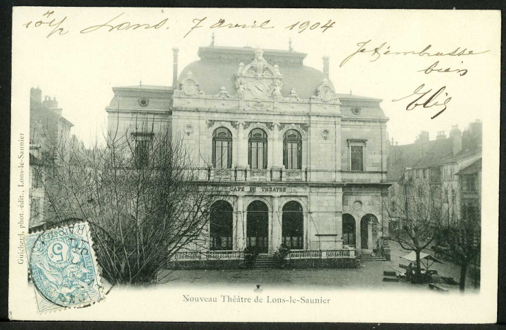 Le théâtre