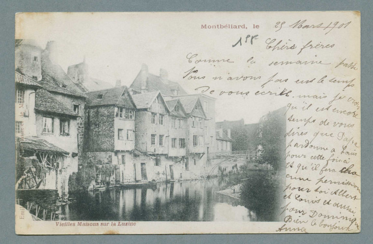 Vieilles maisons sur la Luzine