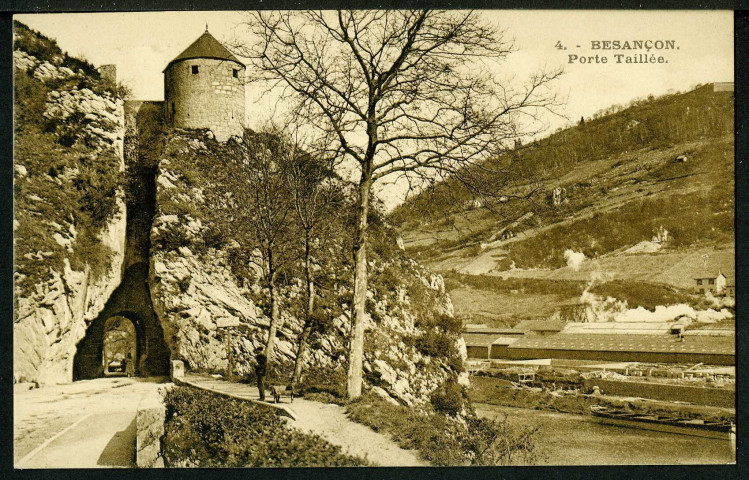 La porte Taillée, coté extérieur