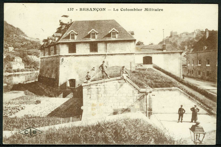 Le colombier militaire