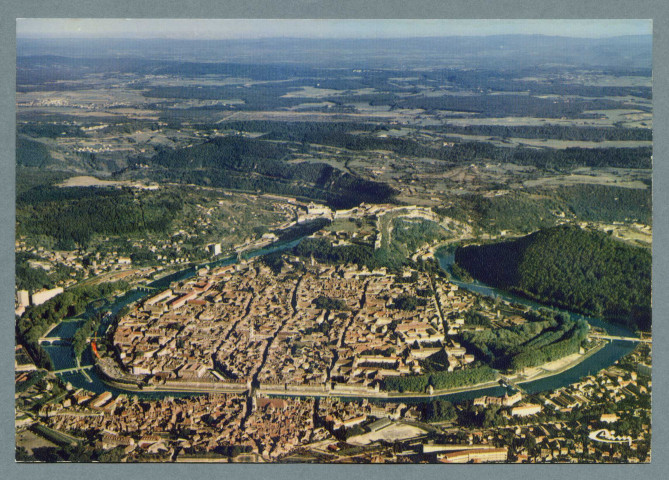 Vue aérienne. La boucle du Doubs