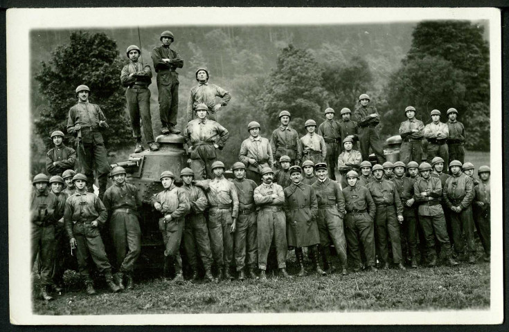 506e régiment, soldats en manoeuvres