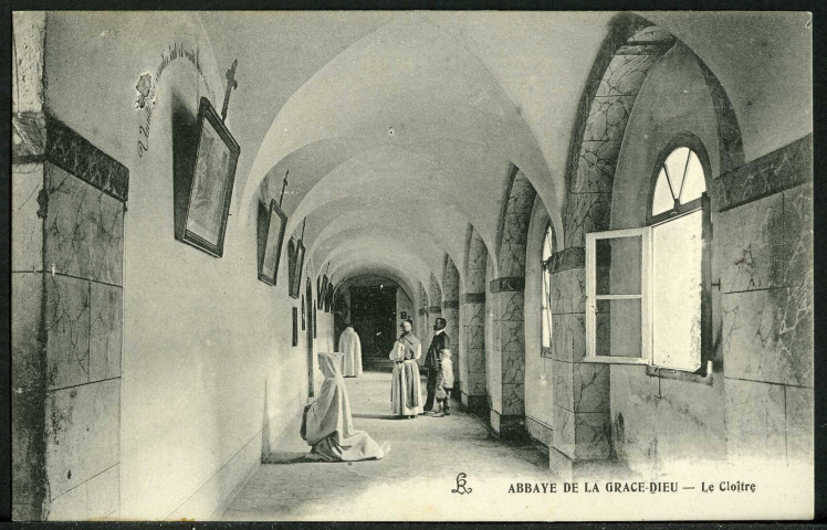 Le cloître