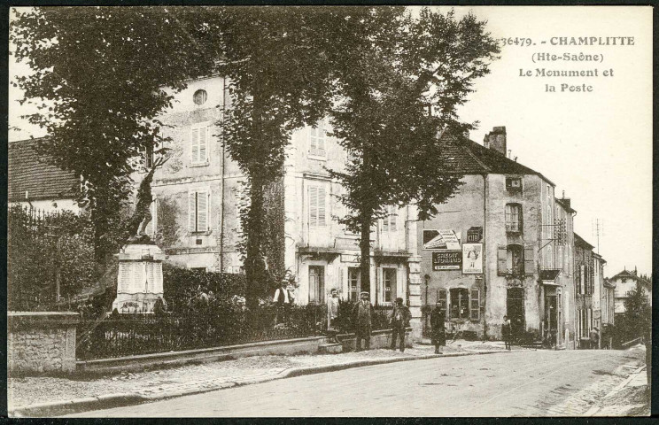 Le monument et la poste