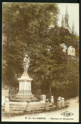 Vue de la chapelle et de la Vierge