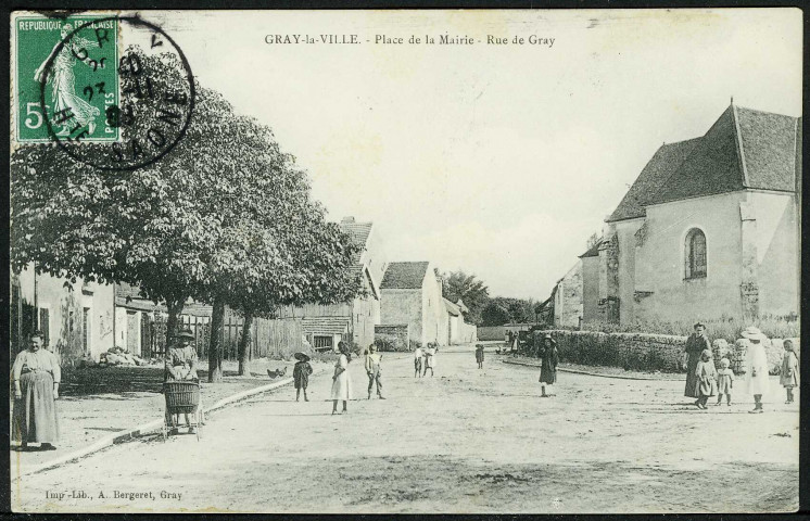 Place de la Mairie, rue de Gray