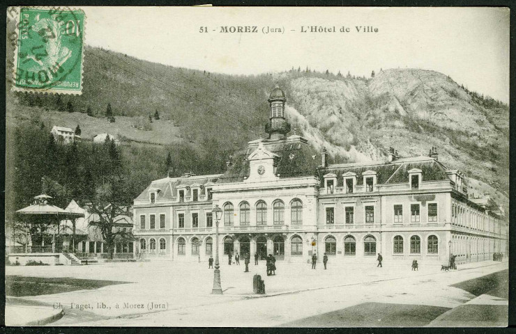L'Hôtel de Ville