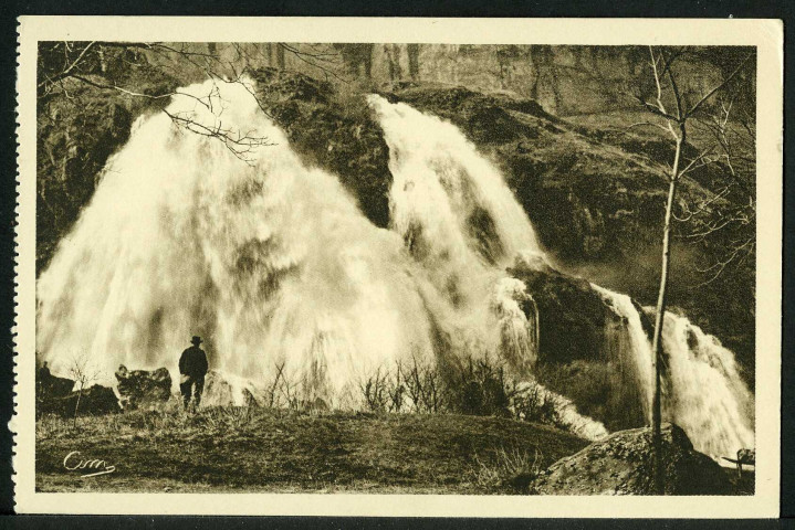 Cascade des tufs