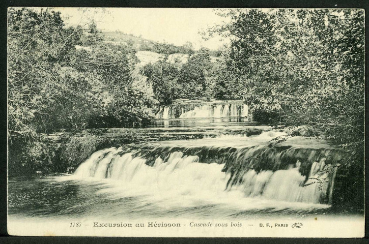 Excursion au Hérisson. Cascade sous-bois