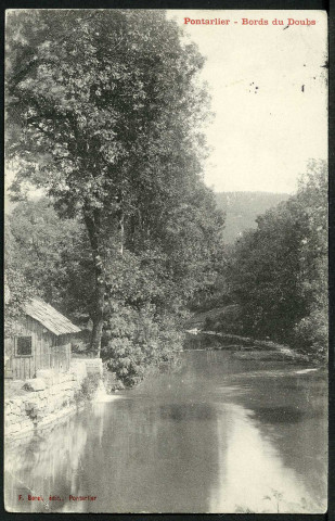 Vue de Pontarlier avec les bords du Doubs