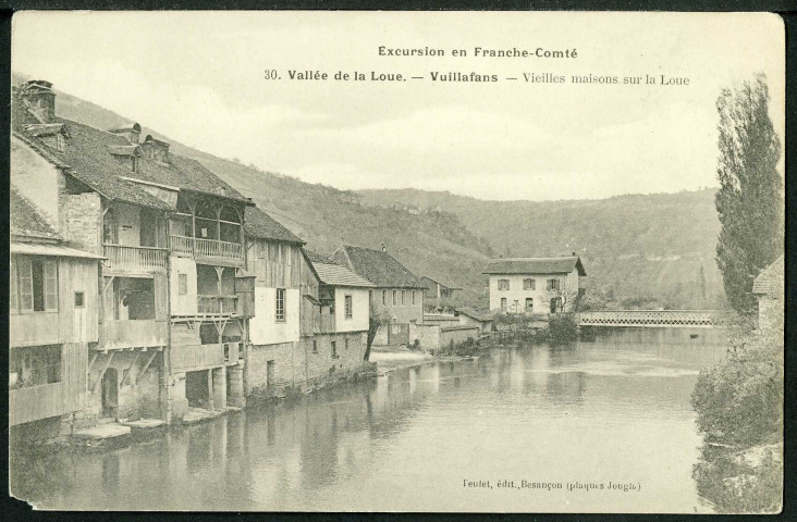 Vieilles maisons sur la Loue