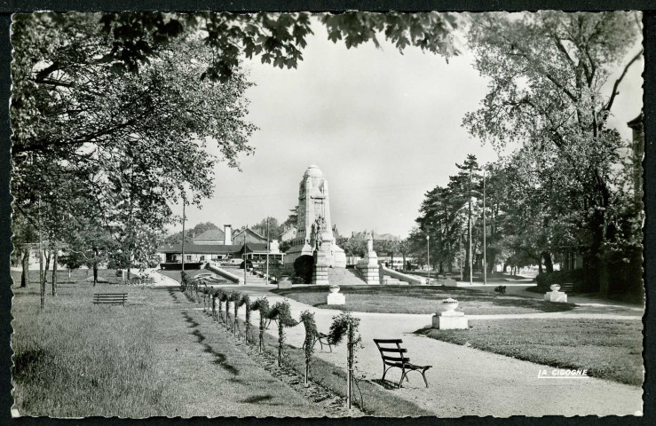 Monument élevé à la mémoire des 1531 bisontins morts pour la France pendant la grande guerre 1914-1918