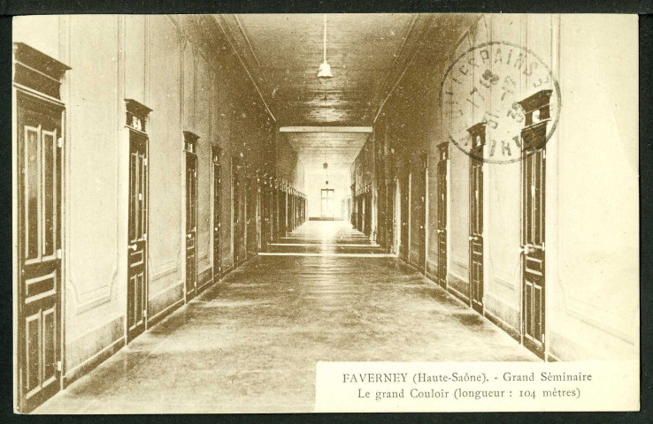 Grand séminaire, le grand couloir