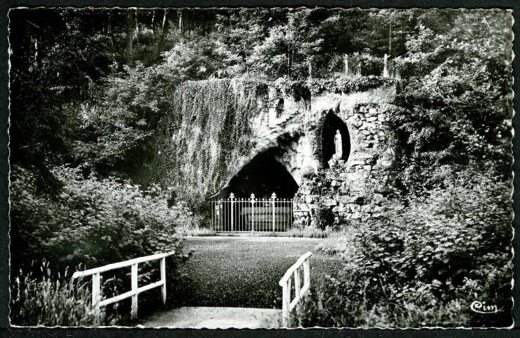 La Chaudeau, la grotte