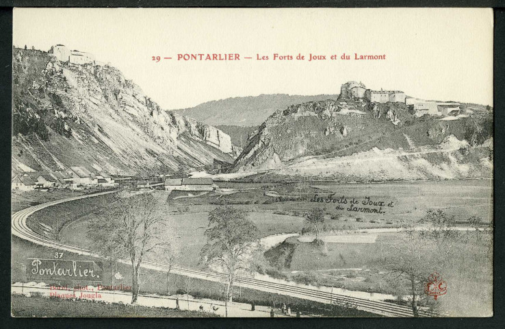 Les forts de Joux et du Larmont