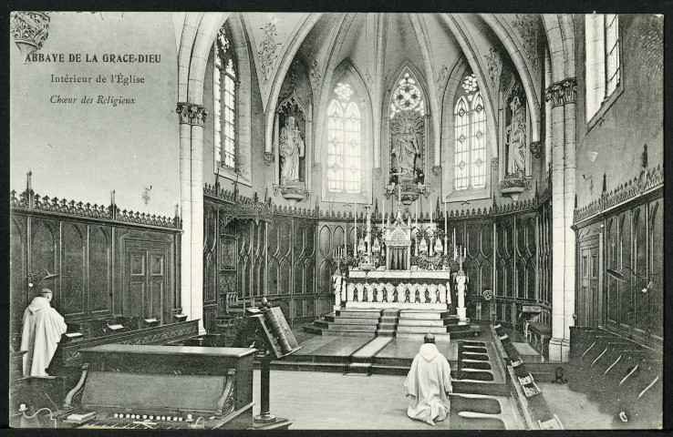 Abbaye de la Grace-Dieu. Intérieur de l'église