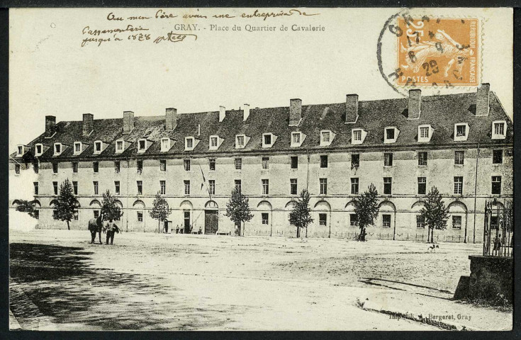 Place du Quartier de Cavalerie