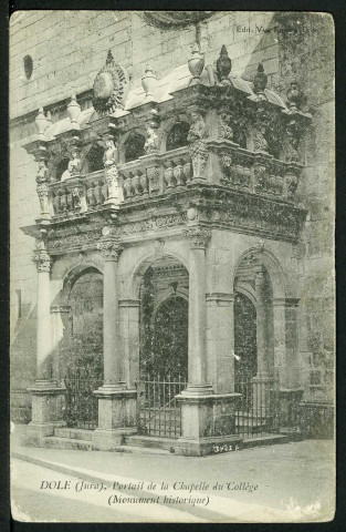 Portail de l'ancienne chapelle du Collège