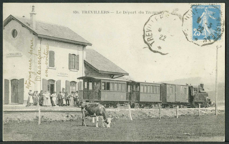 Le départ de la gare du tram